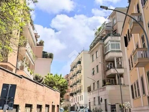 appartamento in vendita a Roma in zona Parioli