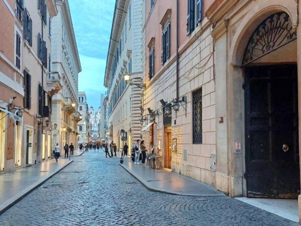 appartamento in vendita a Roma in zona Centro Storico