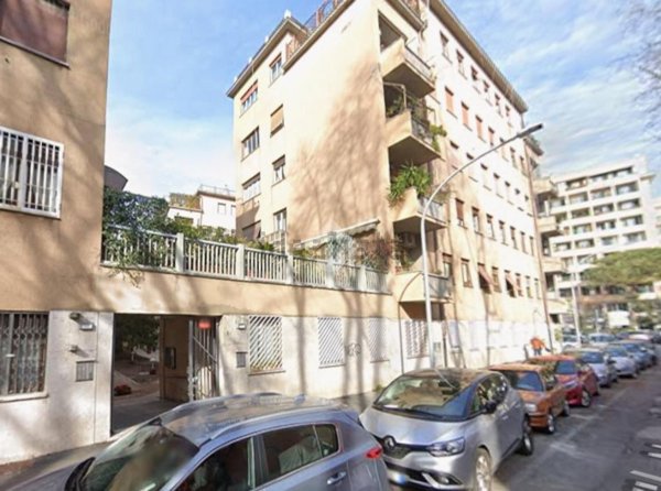 appartamento in vendita a Roma in zona Appio Latino