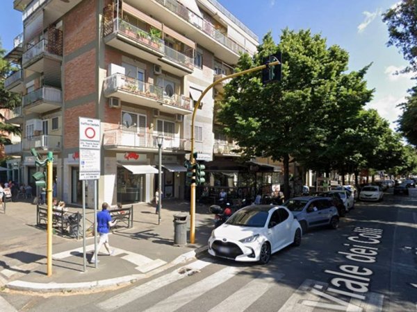 negozio in vendita a Roma in zona Gianicolense