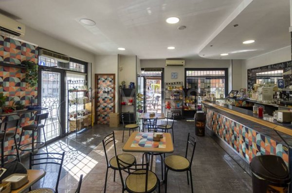 negozio in vendita a Roma in zona Appio Claudio