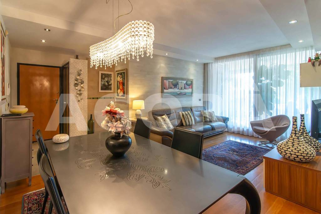 appartamento in vendita a Roma in zona Ostiense