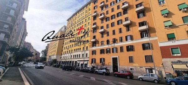 appartamento in vendita a Roma in zona Appio Latino