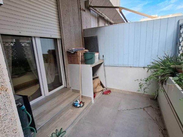 appartamento in vendita a Roma in zona Ostia