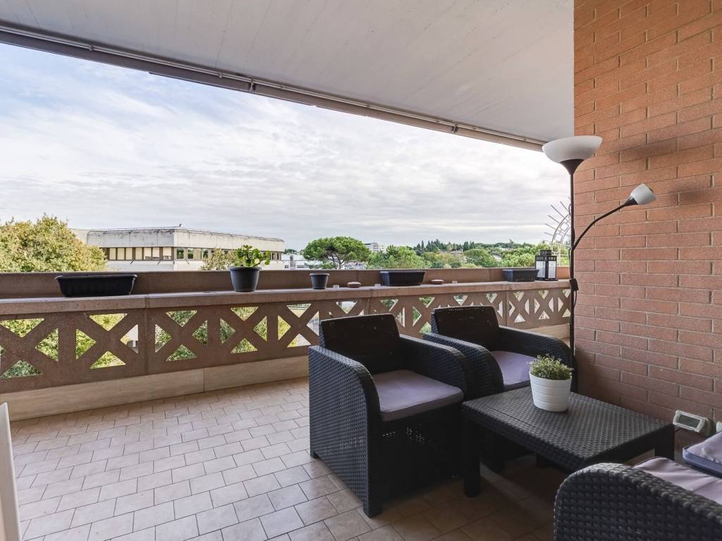 appartamento in vendita a Roma in zona Giardini di Corcolle