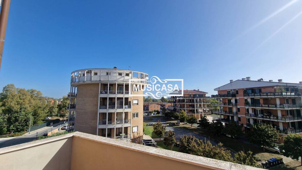 appartamento in vendita a Roma in zona Esquilino