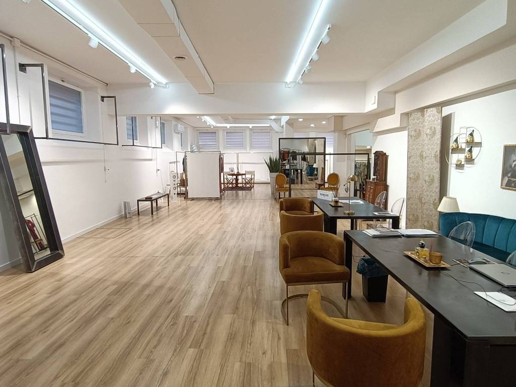 negozio in vendita a Roma