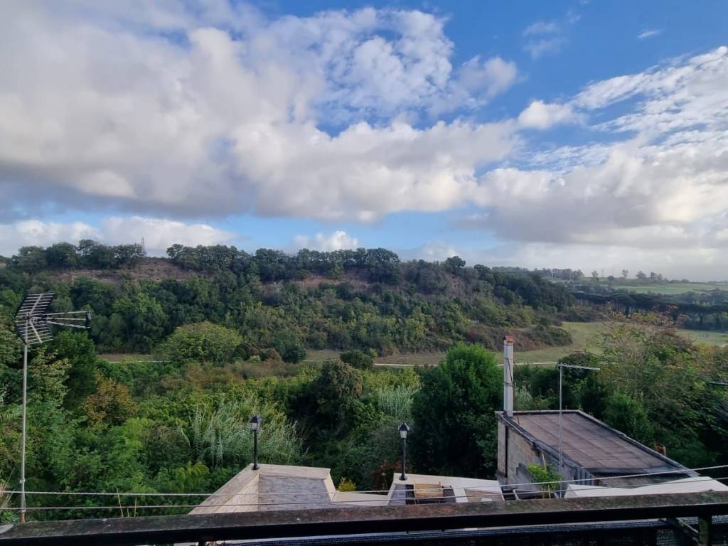 appartamento in vendita a Roma in zona Grottarossa