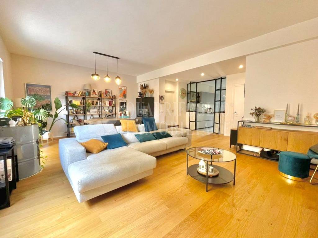 appartamento in vendita a Roma in zona Prenestino-Labicano