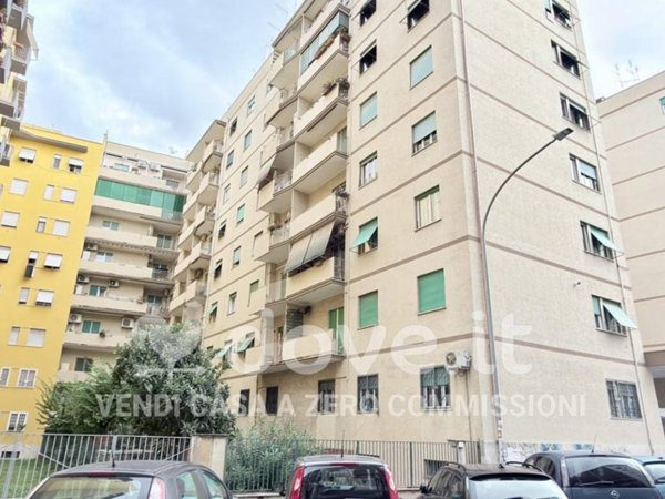 appartamento in vendita a Roma in zona Cinecittà