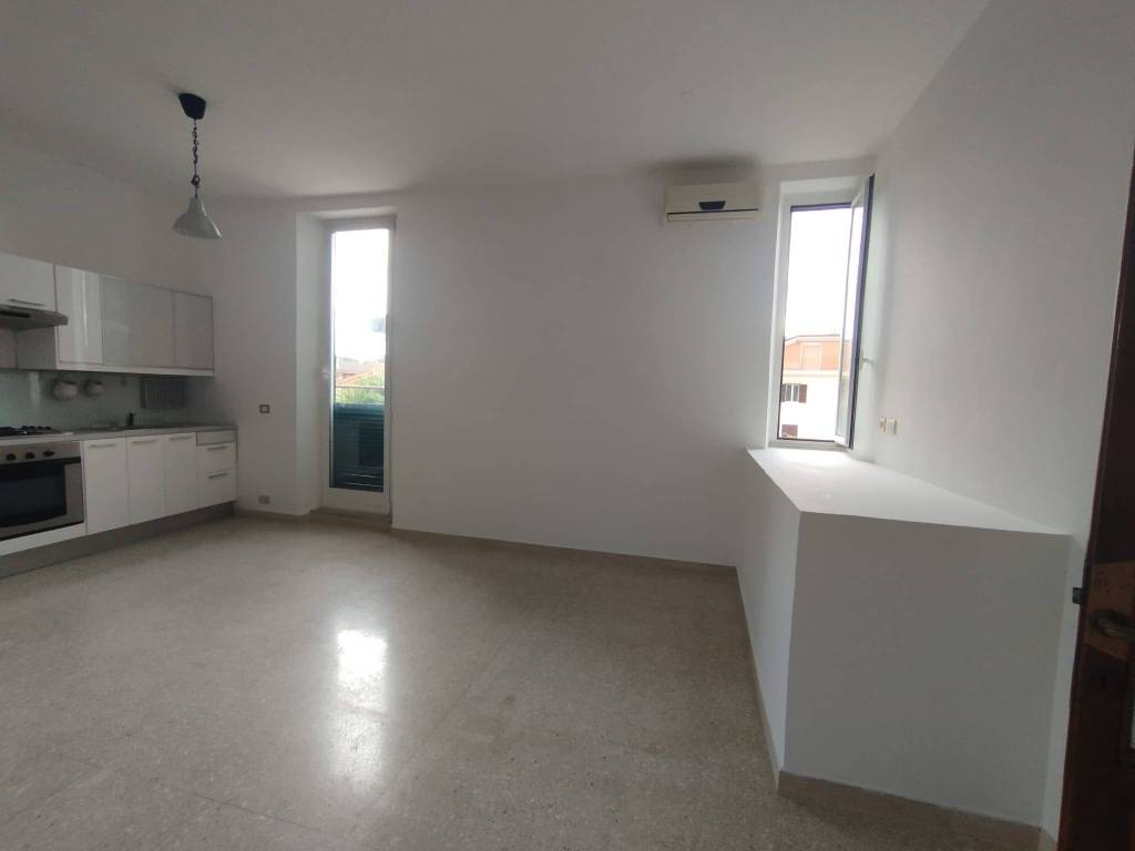 appartamento in vendita a Roma in zona Casal Morena