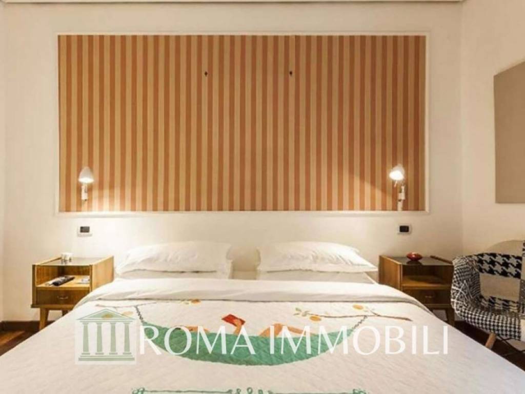 negozio in vendita a Roma in zona Centro Storico