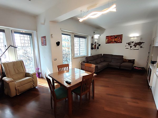 appartamento in vendita a Roma in zona Ardeatino