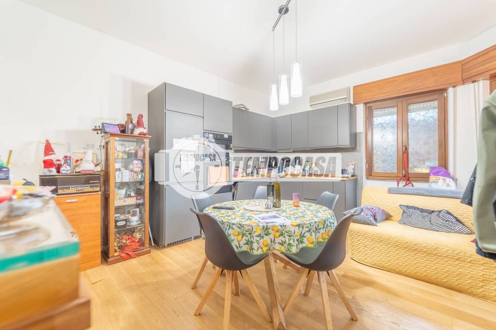 casa indipendente in vendita a Roma