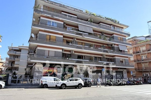 appartamento in vendita a Roma in zona Monte Sacro/Talenti