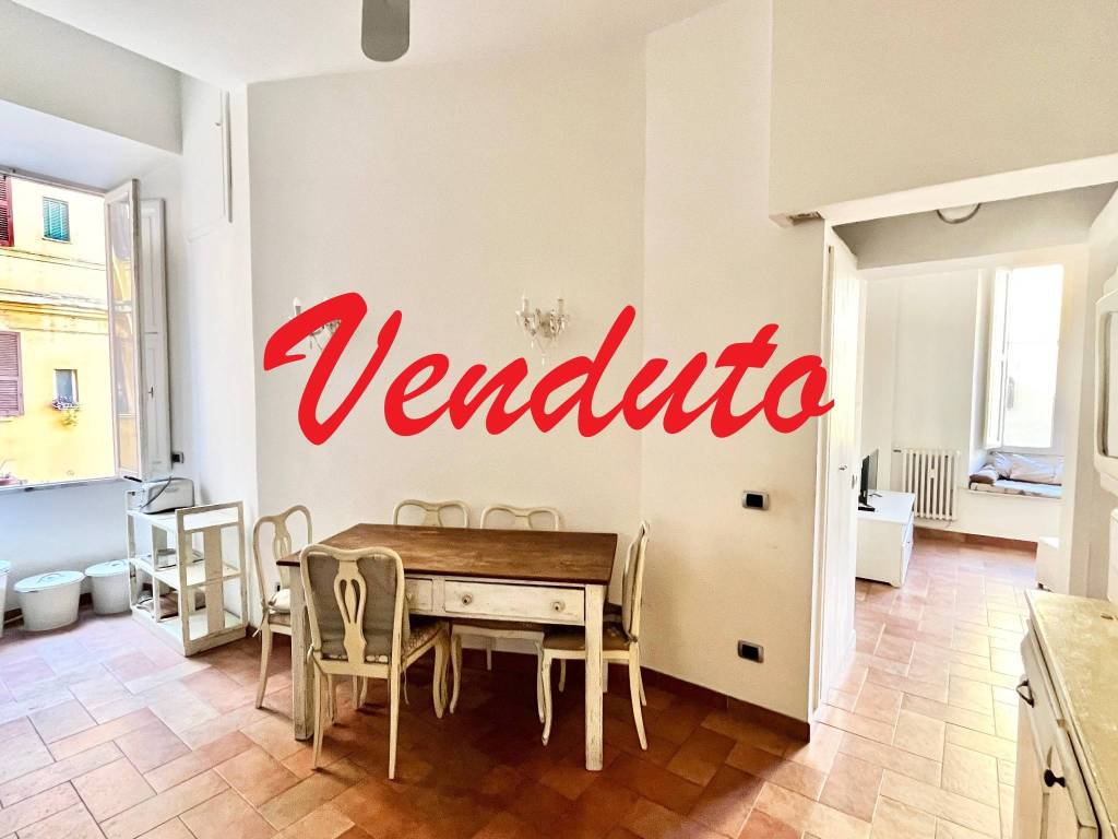 appartamento in vendita a Roma in zona Esquilino