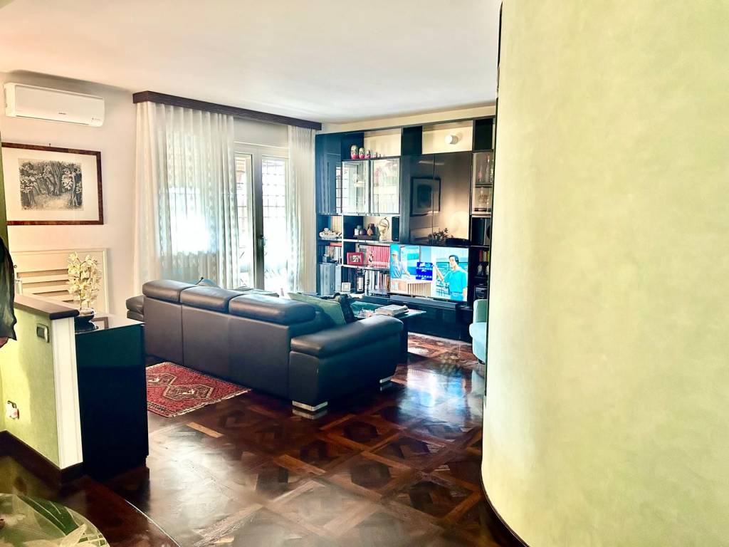 appartamento in vendita a Roma in zona Castel Giubileo