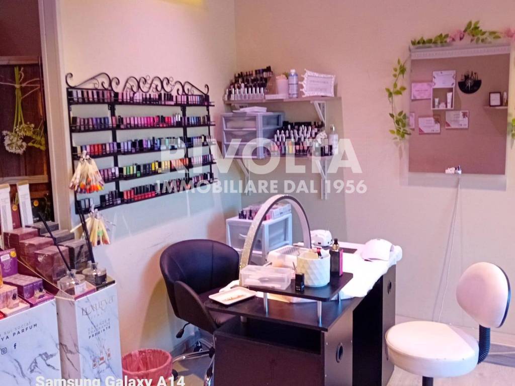 negozio in vendita a Roma