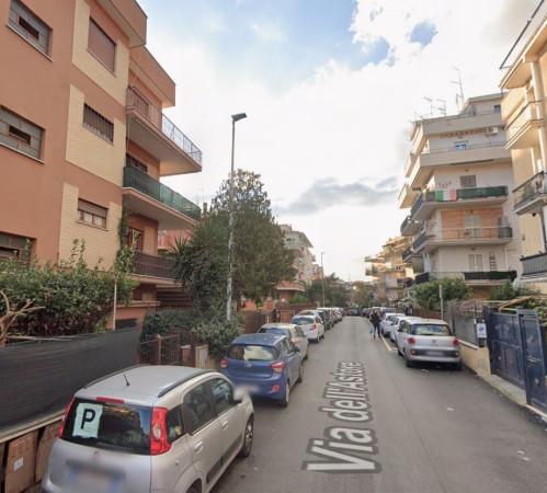 appartamento in vendita a Roma in zona Torre Spaccata