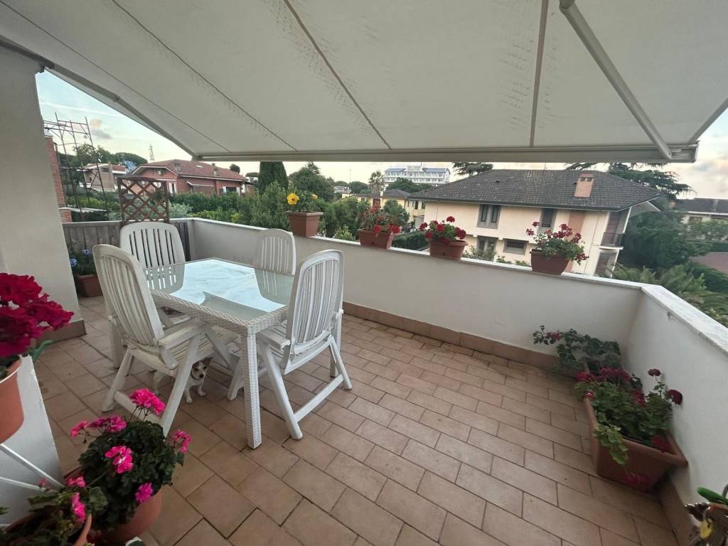 appartamento in vendita a Roma in zona Casal Palocco