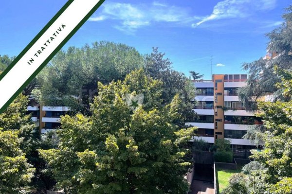 appartamento in vendita a Roma in zona Giuliano Dalmata