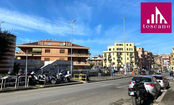 appartamento in vendita a Roma