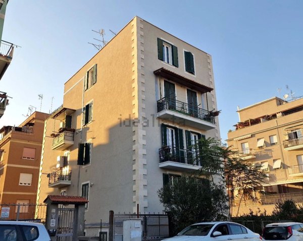 appartamento in vendita a Roma in zona Alessandrino