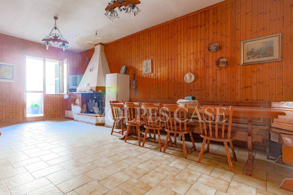 appartamento in vendita a Roma in zona Settecamini