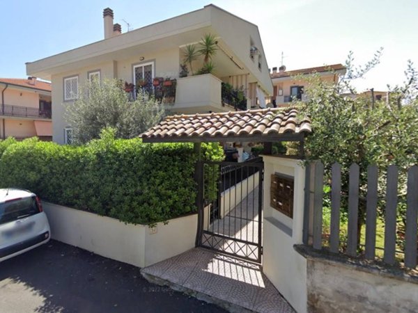 mansarda in vendita a Roma in zona Finocchio