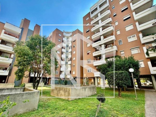 appartamento in vendita a Roma in zona Alessandrino