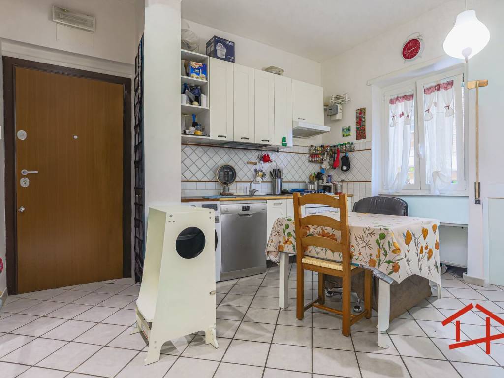 appartamento in vendita a Roma in zona Vitinia