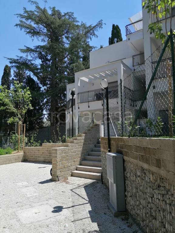 appartamento in vendita a Roma in zona Tor di Quinto