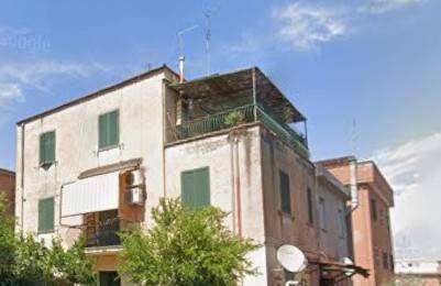 appartamento in vendita a Roma in zona Tor di Quinto