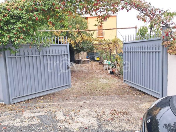 terreno agricolo in vendita a Roma in zona Casal Morena