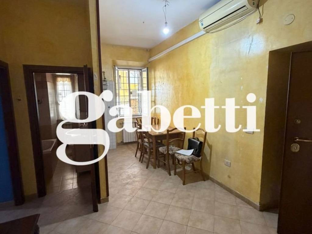 appartamento in vendita a Roma in zona Prenestino-Centocelle