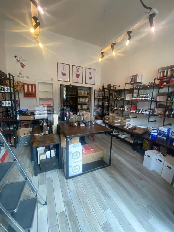 negozio in vendita a Roma in zona Gianicolense