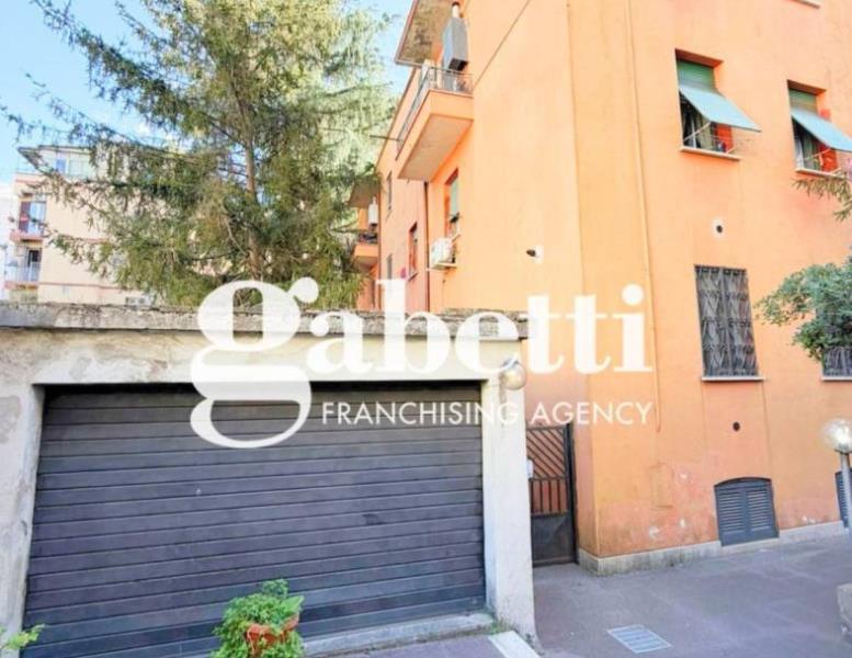 appartamento in vendita a Roma in zona Prenestino-Centocelle