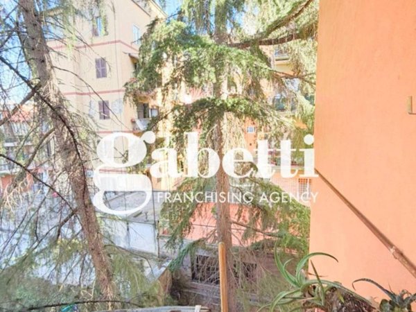 appartamento in vendita a Roma in zona Prenestino-Centocelle