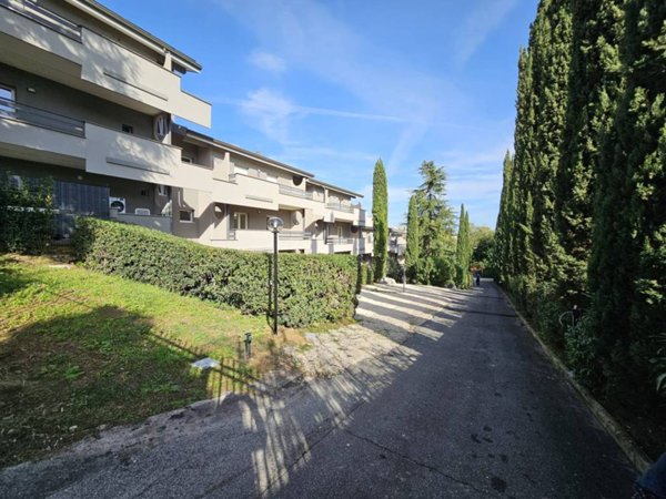 appartamento in vendita a Roma in zona Massimina/Casal Lumbroso