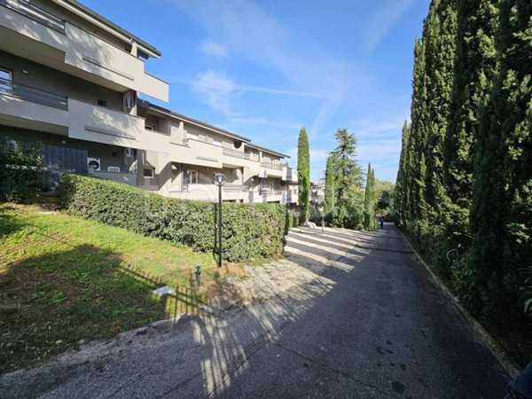 appartamento in vendita a Roma in zona Massimina/Casal Lumbroso