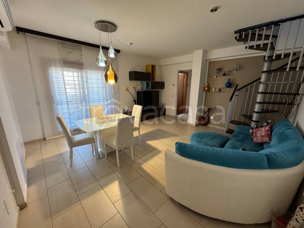 appartamento in vendita a Roma in zona Ponte Mammolo