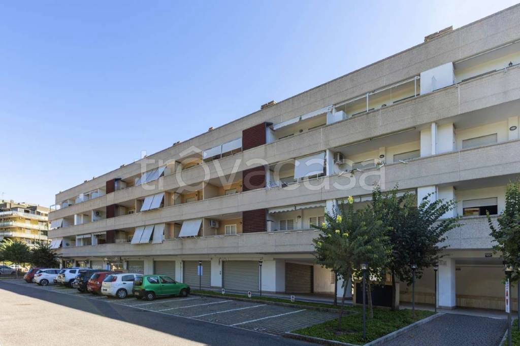 appartamento in vendita a Roma in zona San Basilio