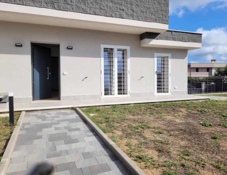 casa indipendente in vendita a Roma in zona Valle Santa