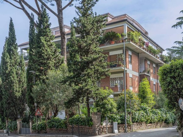 appartamento in vendita a Roma
