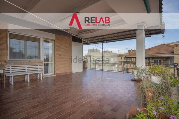 appartamento in vendita a Roma in zona Primavalle