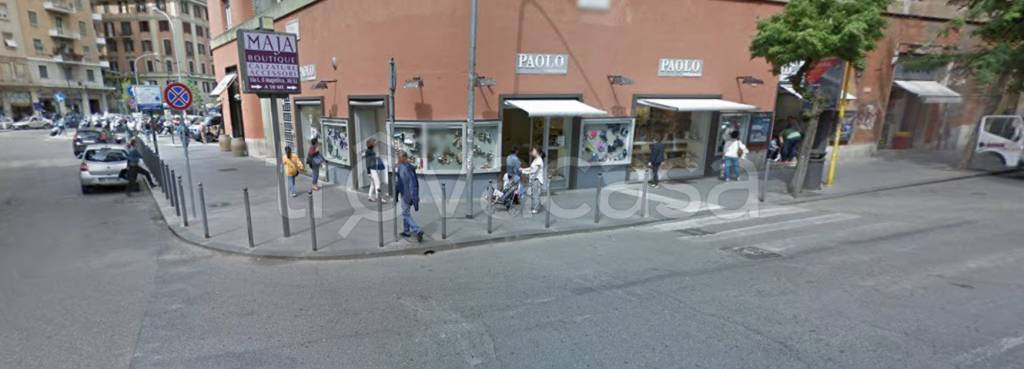 negozio in vendita a Roma in zona Nomentano