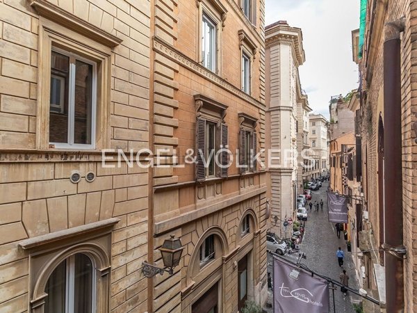 appartamento in vendita a Roma in zona Campo Marzio