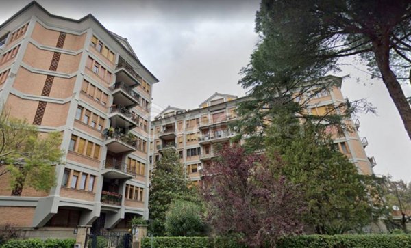 appartamento in vendita a Roma in zona Ardeatino