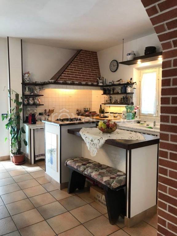 casa indipendente in vendita a Roma in zona Rione di Ponte