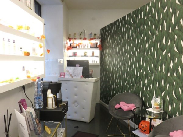 negozio in vendita a Roma in zona Rione Prati